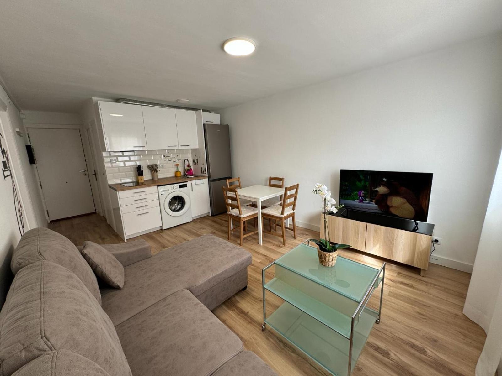 Acogedor Apartamento A 50 Metros Del Mar Cambrils Bagian luar foto